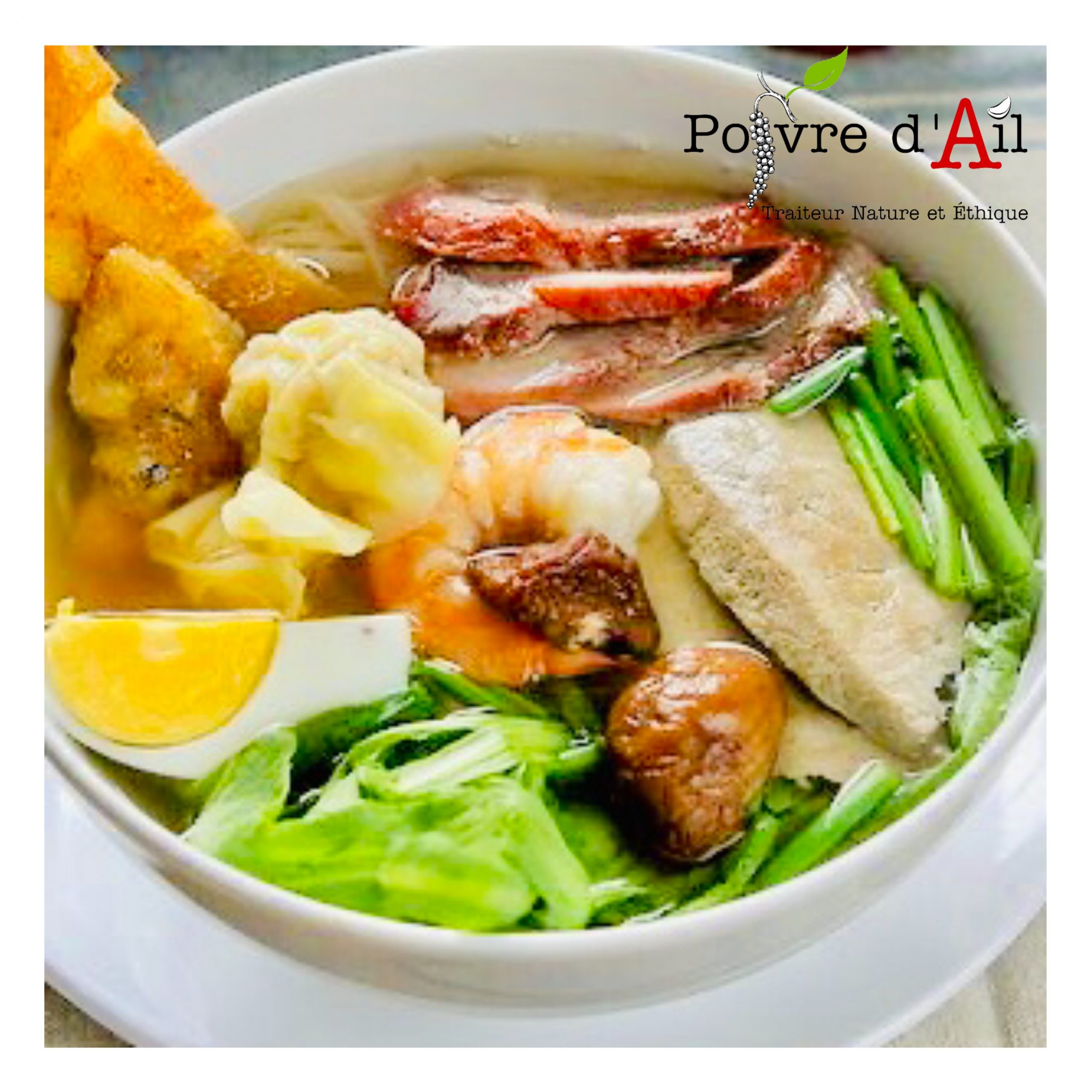 Soupe de Wonton de Hanoï Traiteur Poivre d'Ail Bio Cassis Roquefort La Bédoule Carnoux Ceyreste Gémenos Aubagne